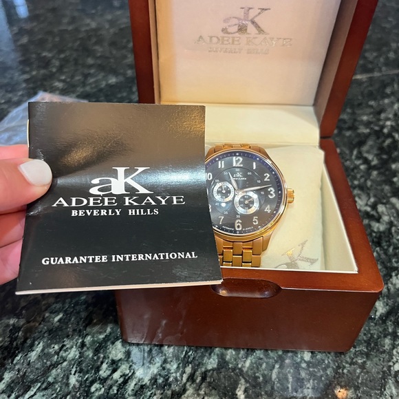Adee Kay Men’s Watch - Picture 2 of 7